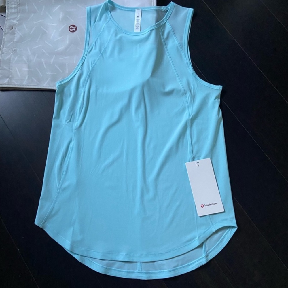 LULULEMON SCULPT TANK IN ICING BLUE (ICBU) SZ 4,6 NWT